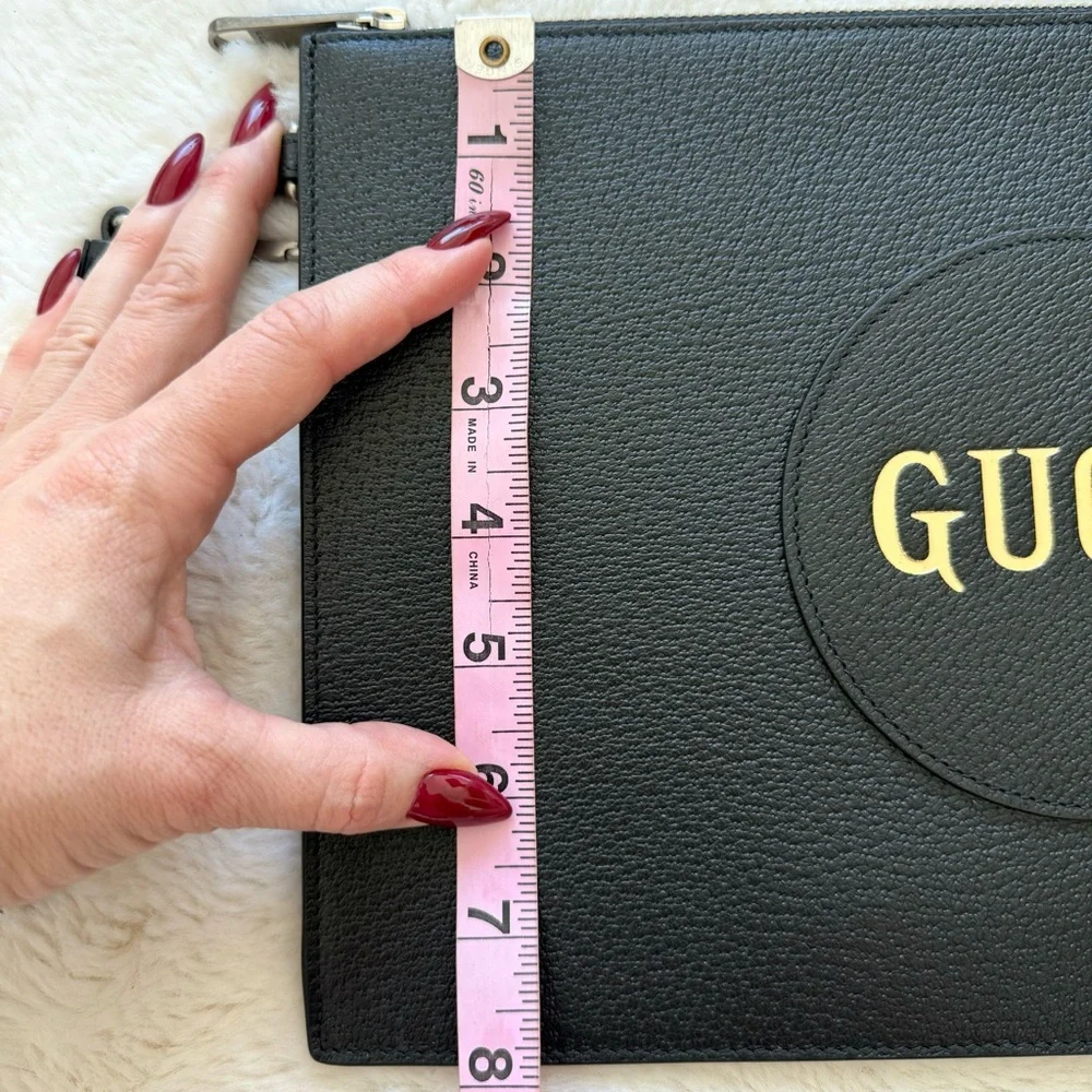 NWT!!! Gucci unisex black clutch Authentic Retail 895$
